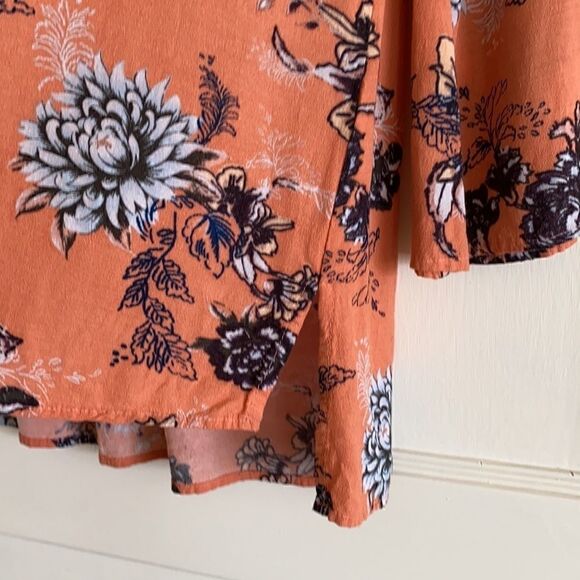 Free People Criss Cross Floral Tunic High/Low Hemline Blouse Size XS - Picture 5 of 11